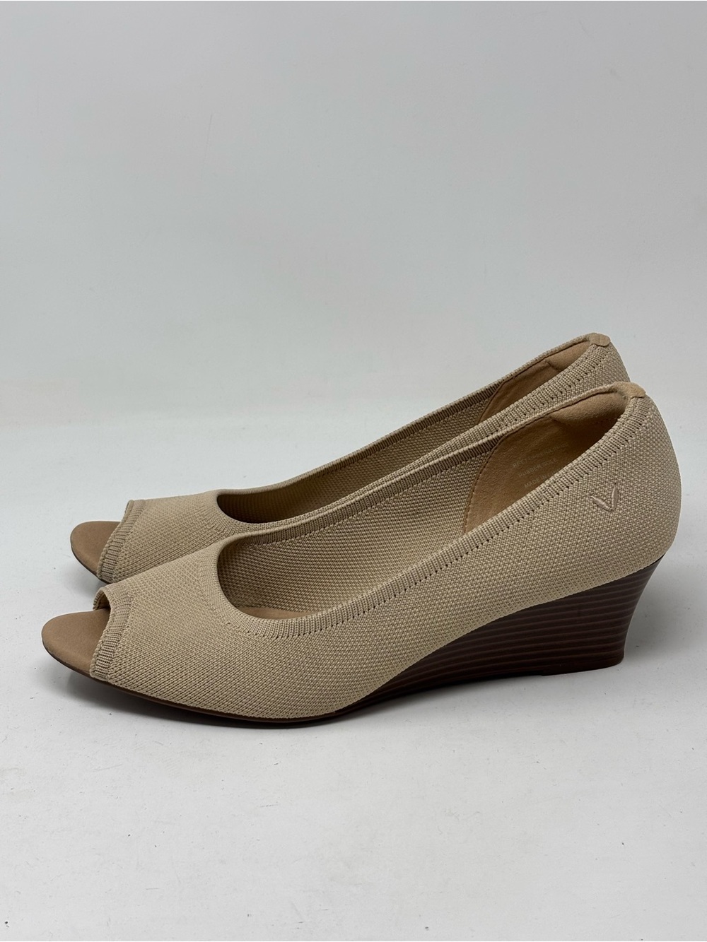 VIVAIA peep toe almond wedges Tamia size 40 (9) - Picture 3 of 14
